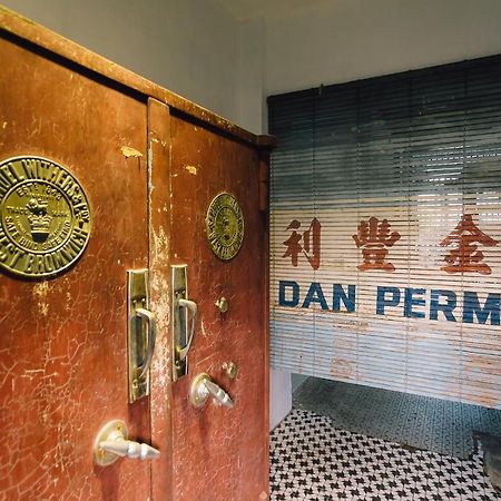 Hostel Ah Wai, Hostel Ah Zhi Алор-Сетар Экстерьер фото
